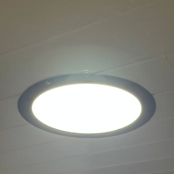 Ahşap Evde Su Sızıntısı Ve Kırıklar İçin Garantili Onarım Talebi