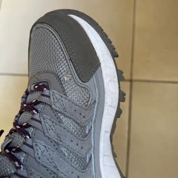 Deforme Olan Columbia Botta Garanti Sorunu