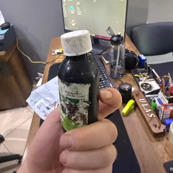 Kirli Ve Sertifikasız Kozalak Macunu, Satıcıdan Yanıt Yok