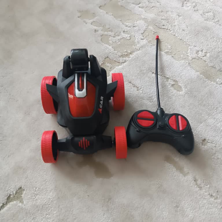 İki Defa Aynı Arızalı Uzaktan Kumandalı Araba Mağazadan Cevapsızlık