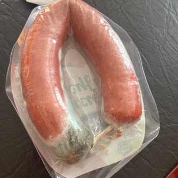 Torku Fermente Sucukta Küflenme: Sağlık Riski Ve Değişim Talebi