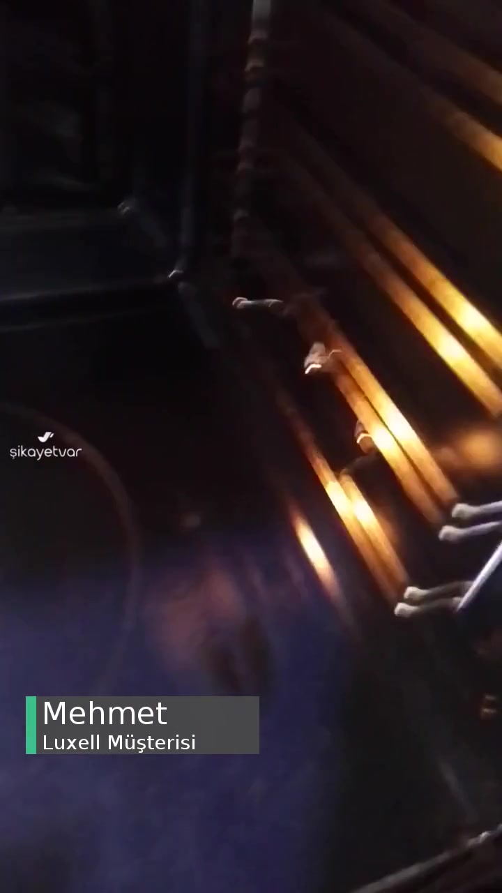 Luxell Fırının İçindeki Kaplamaların Dökülmesi videonun kapak resmi