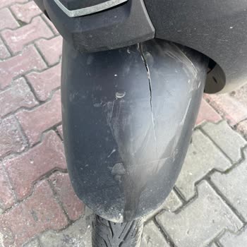 Taksi Çarpması Sonucu Motor Ön Çamurluğumun Tamiri Ve Masrafların Karşılanması