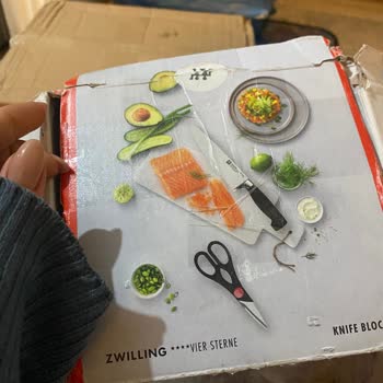 Evidea Yanlış Ürün, Eksik Bıçaklar Ve Saygısız Müşteri Hizmeti Nedeniyle Tam İade Talebi