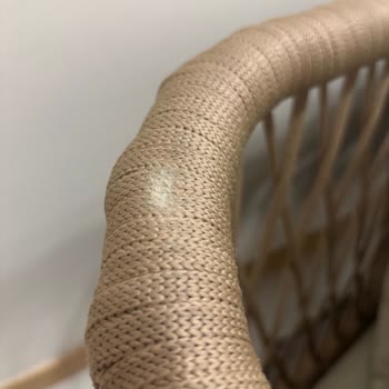 Eksik Sehpa Ve Defolu Koltuk İçin Doğtaş’tan Acil Çözüm Talebi