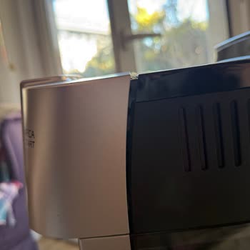 Teknosa'dan Alınan De'Longhi Kahve Makinesinin Kırık Gelmesi