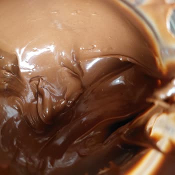 Bozuk Çikolata Ve Cevapsız Müşteri Hizmeti