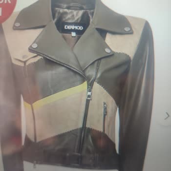 Trendyol’da Kemerli İlanlı Derimod Cekette Kemer Eksikliği