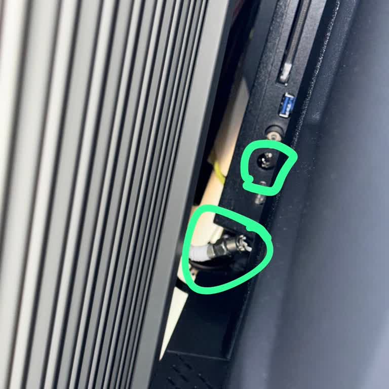 Kurulum Sonrası Anten Girişi Kırıldı, Garanti Kapsamında Ücretsiz Onarım Talebi