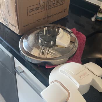 Karaca Düdüklü Tencerem Hiçbir Zaman Çok İyi Performans Göstermedi