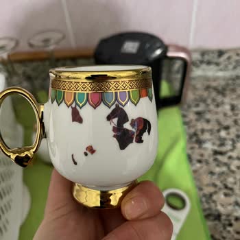 Bozdoğan Ev Yaşam Gereçleri Fincanların Üzerindeki Desenler ve Boyalar Soyulmaya Başladı