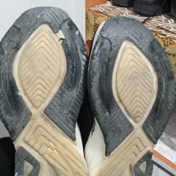 Skechers Ayakkabılarında Kısa Sürede Taban Dökülmesi Ve İç Astar Yırtılması, İade Talebi Reddedildi