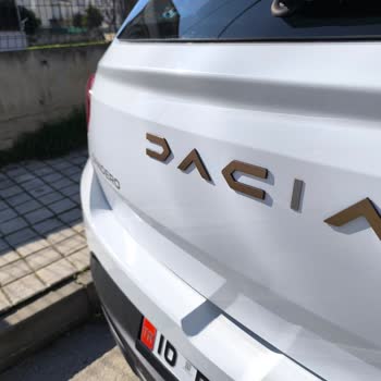 Bagaj Kapağındaki Eksik İ Harfi Ücretsiz Garanti Değişimi Talebi