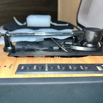 Hasarlı Pikap Ve Yanlış Adrese Yönlendirilen Kurye Hakkında Şikayet