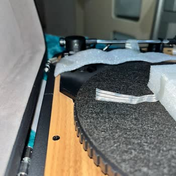 Hasarlı Pikap Ve Yanlış Adrese Yönlendirilen Kurye Hakkında Şikayet