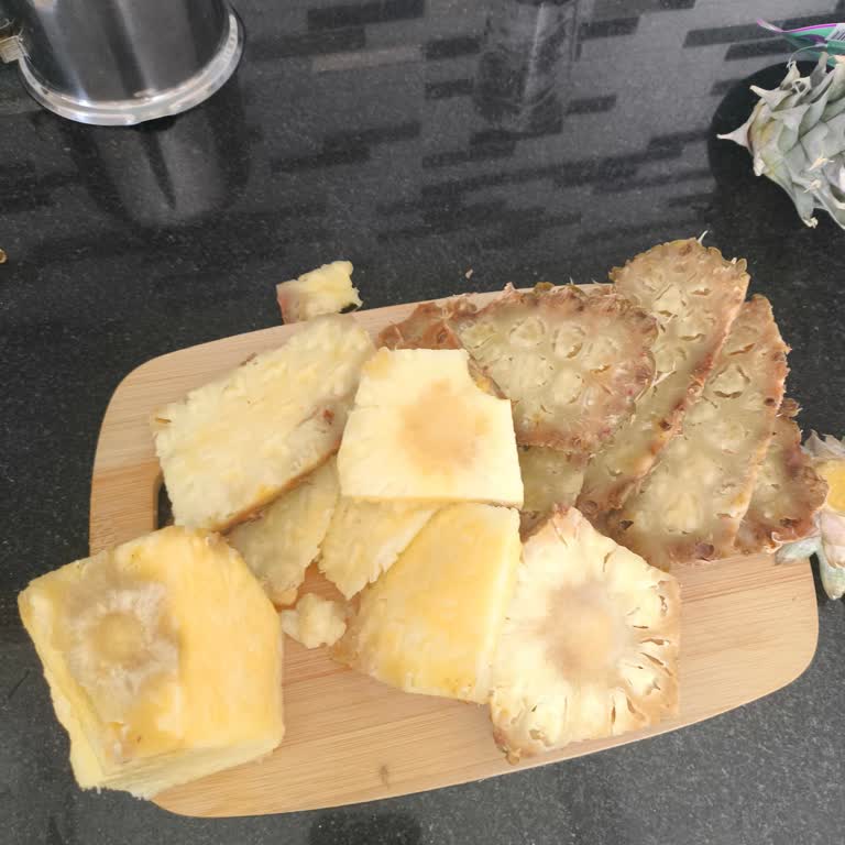 Bozulmuş Ananas Ve Getir’in Gıda Güvenliği İhmali