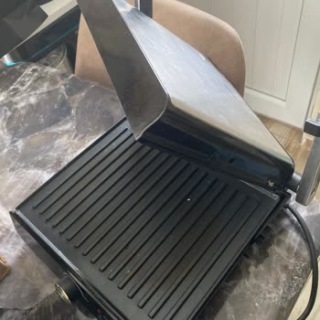 Homend Tost Makinesinde Kalitesiz Plastik Aksama Ve Garanti Reddi