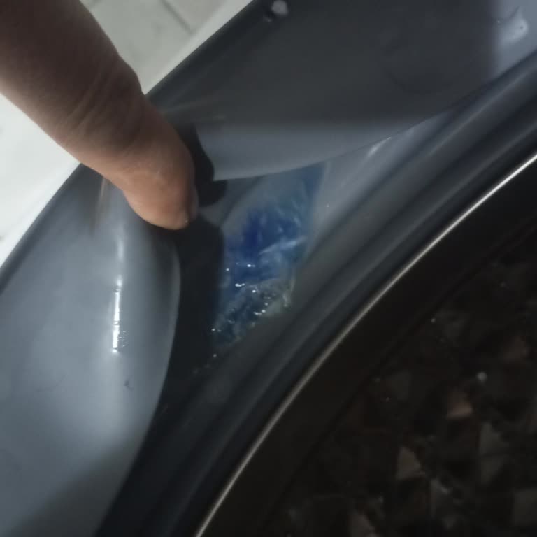 Peros Tablet Deterjan Makine Lastiğinde Çözünmüyor Ve Çamaşırları Tekrar Yıkatıyor