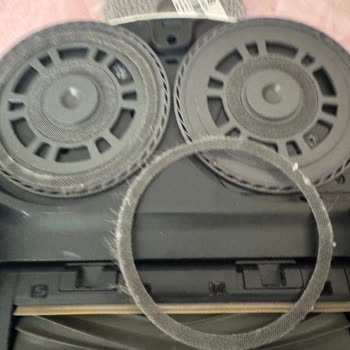 Cırtların Kopması Üzerine Kullanıcı Hatası Söylenip 7 Bin TL Ücret Talep Ediliyor