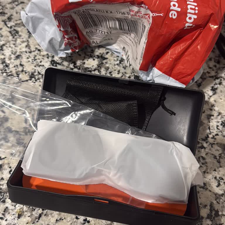 Misssimaygözlük Anlatılan Ürünle Gönderilen Ürünün Hiçbir Şekilde Alakası Yok