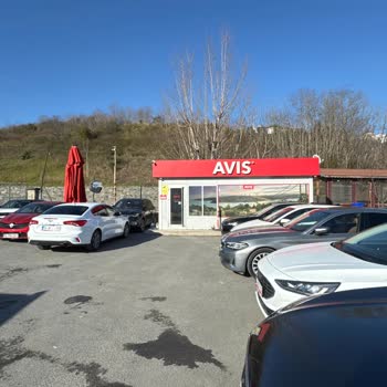 İstinye Şubesinde Saygısız Muamele Ve Haksız Suçlama