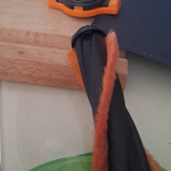 Sürekli Arıza Ve Ücretli Servisler Nedeniyle Dikey Süpürgenin Değiştirilmesi Talebi