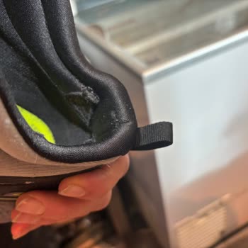 Skechers Ayakkabısının İç Astarı Kısa Sürede Yırtıldı Ve Kullanıcı Hatası İddiası Kabul Edilemez