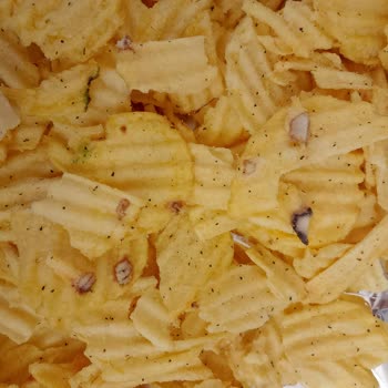 Samba Tırtıklı Maçı Pesto Cips’te Çürük Ve Yeşil Parçalar, Hijyen Endişesi