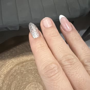 Bonita Beauty Salonunda Çabuk Bozulan Protez Tırnaklar İçin Ücret İadesi Reddi