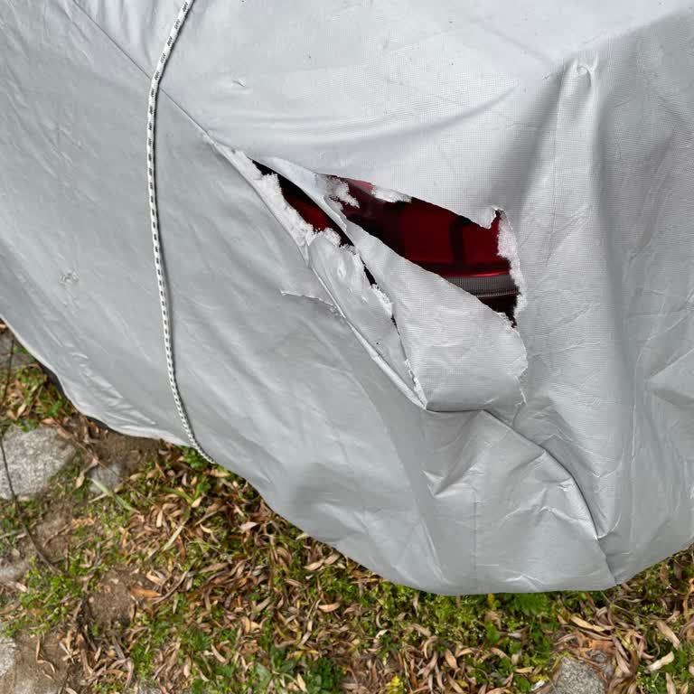 Autoen Volkswagen Jetta Oto Brandası Üç Ayda Yırtıldı