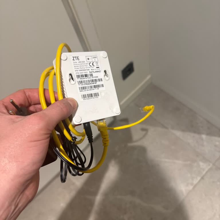 Superonline Adres Değişikliği Sonrası 1500 TL Ont Ücreti Nedeniyle İnternet Kesintisi