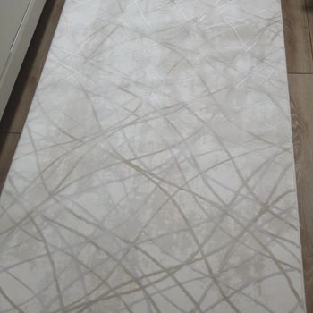 Altı Ay Süren Halı Teslimatı Ve Eksik Ölçüdeki Kalitesiz İşçilik