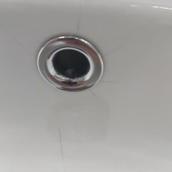 Cerastyle Lavabodaki Kılcal Çatlaklar Garanti Kapsamında Ücretsiz Değişim Talebi