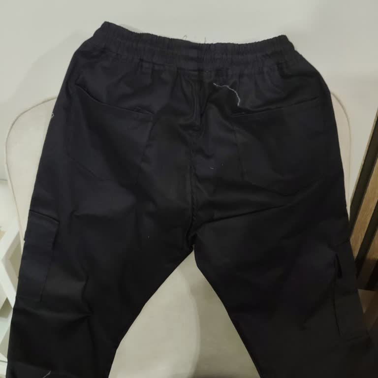 Görseldeki Goretex Pantolon Gerçekle Uyuşmuyor, İade Talebi