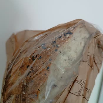 Migros Ekşi Maya Çok Tahıllı Ekmekte Taş Parçası Gıda Güvenliğinde Ciddi İhmal