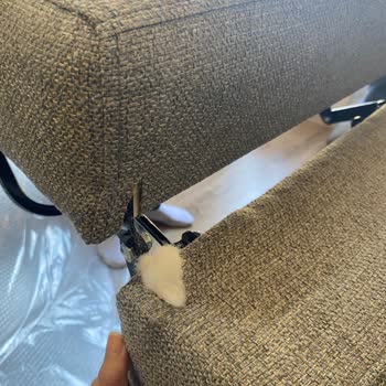 Aksaray Enza Home’da Geciken Teslimat Ve Defolu Köşe Koltuk Takımı İçin Değişim Talebi