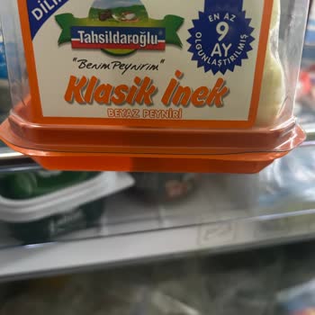 Tahsildaroğlu Klasik İnek Peyniri Geçmemiş Tarihli Şiddetli Koku Ve Bozuk Tat