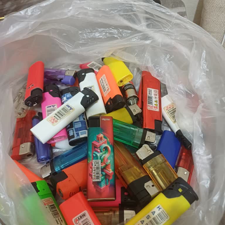 Mry  Çakmakların Büyük Bir Kısmını Yalnızca Birkaç Gün Kullanabiliyorum