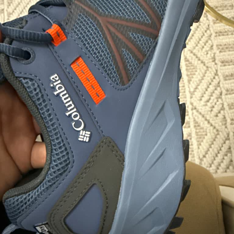 Kusurlu Ayakkabı Ve Şube Cevapsızlığı: Hızlı Değişim İsteği