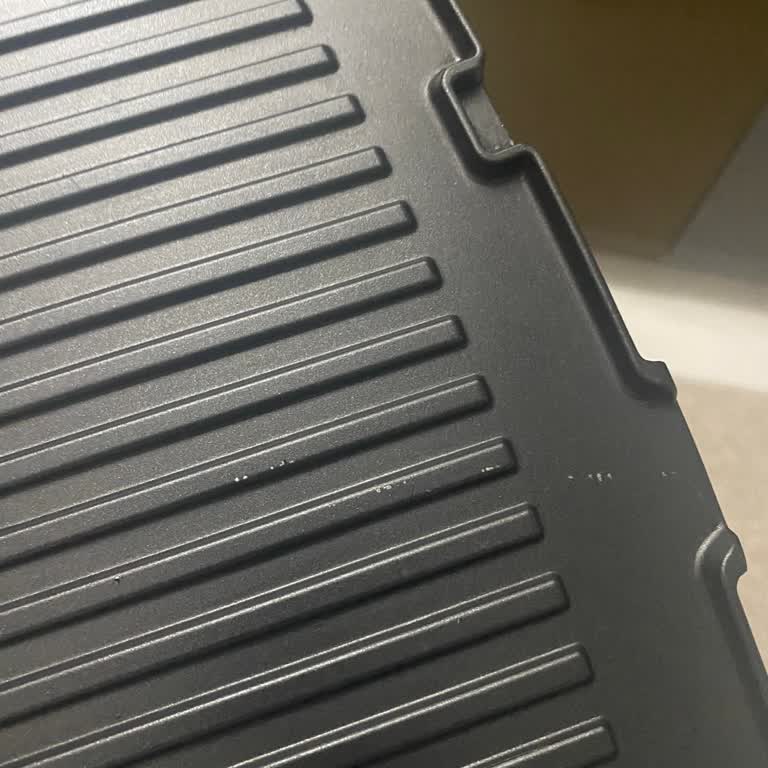 Granit Kaplaması Atan Tefal Tost Makinesi