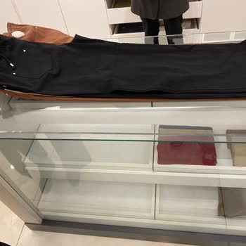 Kısa Pantolon Ve Çelişkili Açıklamalar Nedeniyle İade Talebi