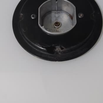 Arçelik Ankastre Ocakta 2 Yılda Izgara Delindi, Plastik Eridi; Parça Değişimi Talebi