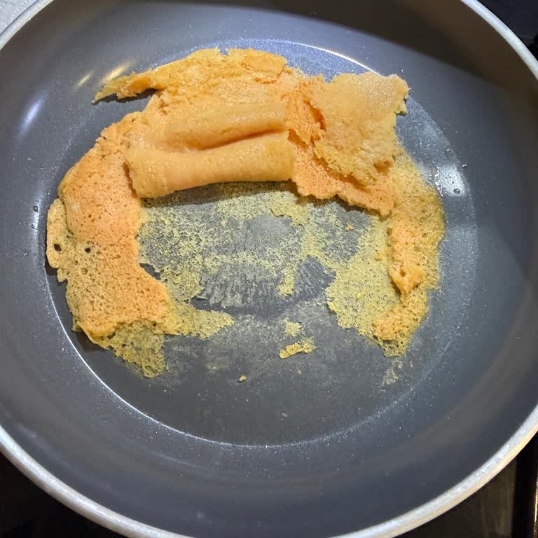 Karaca Tavaların Yapışmaz İddiası Yanıltıcı, Ücret İadesi İstiyorum