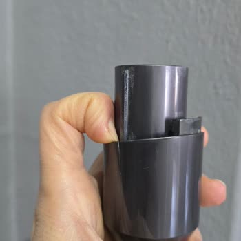 Dyson Süpürge Borusundaki Çatlak İçin Garanti Sözünün Tutulmaması