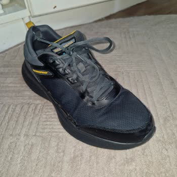 Skechers Ayakkabımda Kısa Sürede Dikiş Ve Taban Sorunları Değişim Talebi