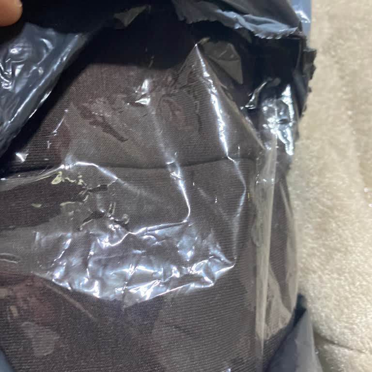 Kalitesiz Ve Renk Uyuşmayan Takım İçin Cevapsız İade Talebi