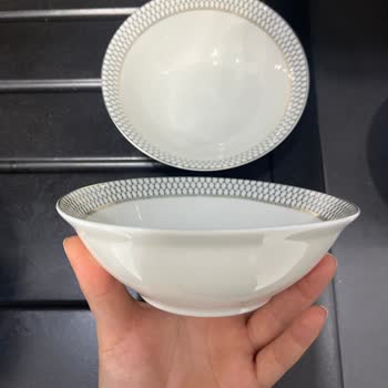 Üretim Hatası Olan Tabaklar Ve Cevapsız İletişim Nedeniyle İade Talebi