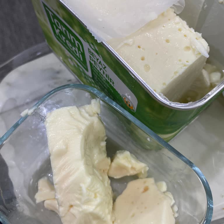 Tarım Kredi Beyaz Peynirinin Kırmızıya Dönüşü Ve Mağduriyet