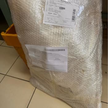 Kırılacak Etiketli Tablo PTT Kargo Tarafından Hasarlı Teslim Edildi