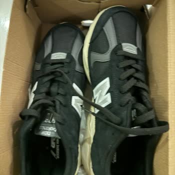 Boyner'den Kullanılmış Ayakkabı Teslim Edildi, Hemen Değişim İstiyorum